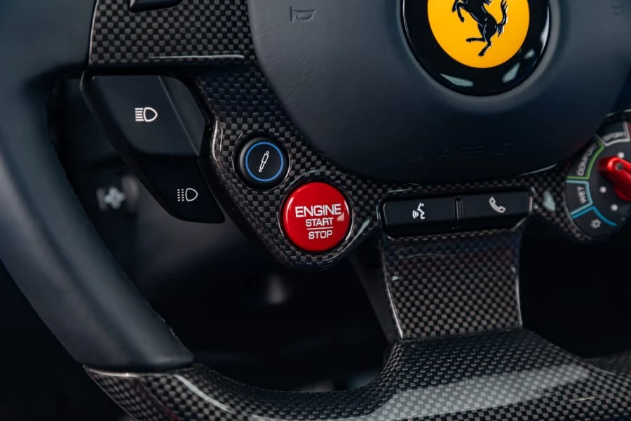 2018 Ferrari GTC4Lusso - Image 26 of 31