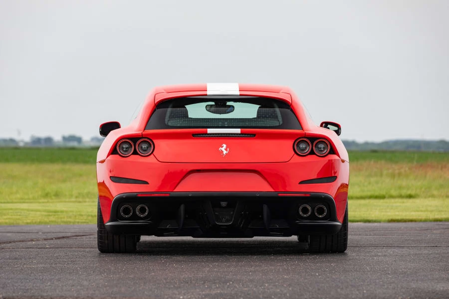 2018 Ferrari GTC4Lusso - Image 5 of 31
