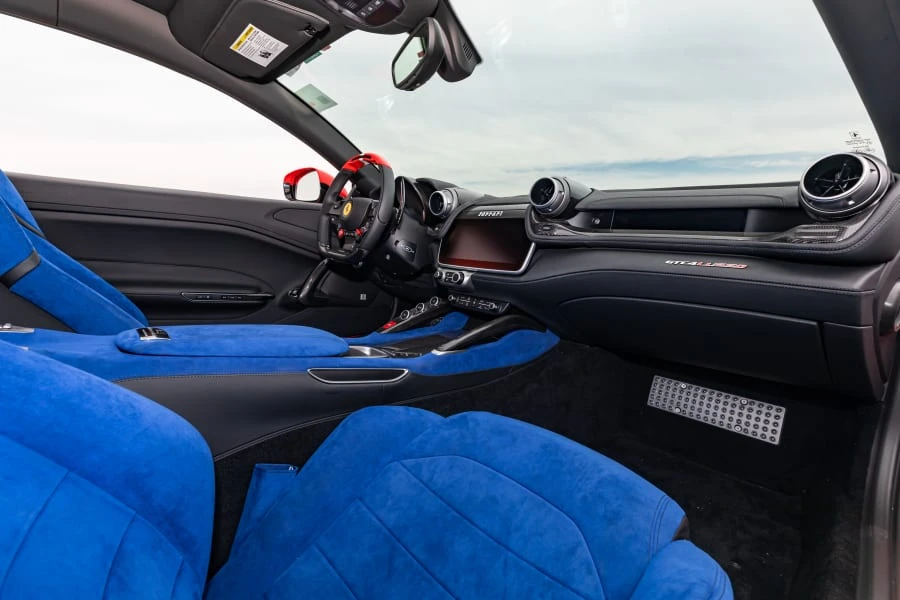 2018 Ferrari GTC4Lusso - Image 25 of 31