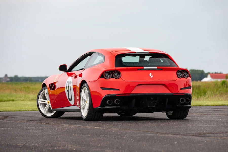 2018 Ferrari GTC4Lusso - Image 13 of 31
