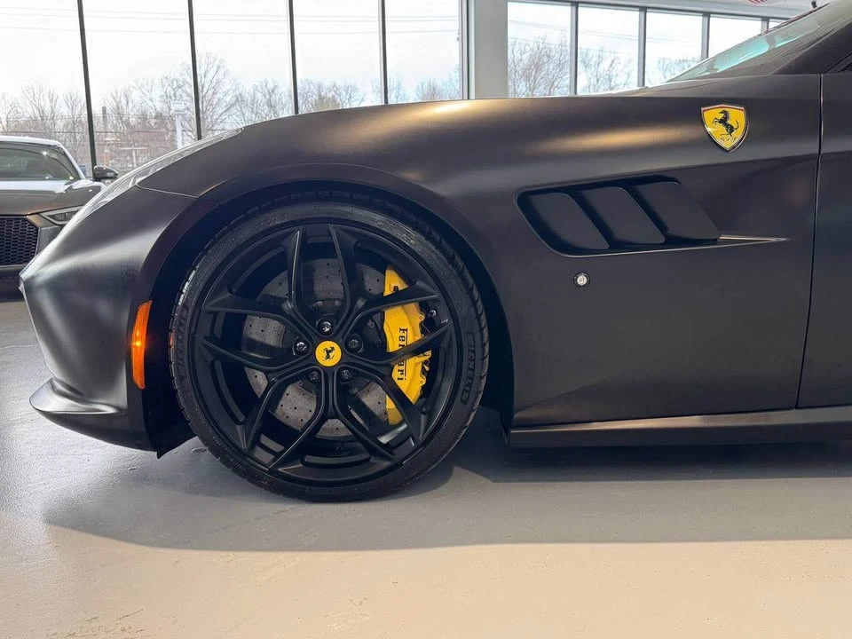 2018 Ferrari GTC4Lusso T - Image 6 of 10