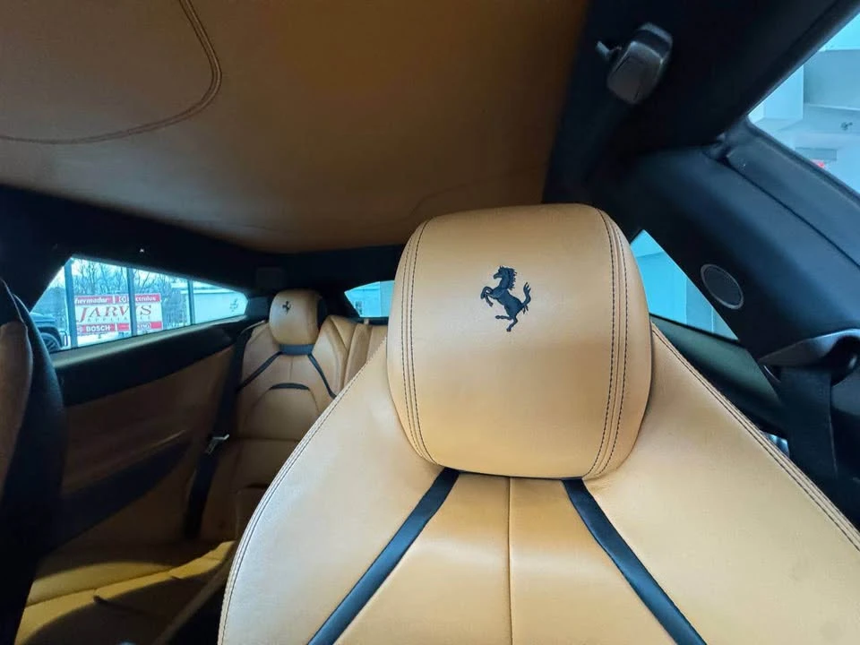 2018 Ferrari GTC4Lusso T - Image 8 of 10