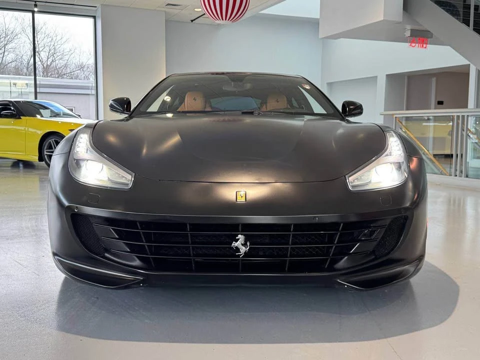 2018 Ferrari GTC4Lusso T - Image 5 of 10