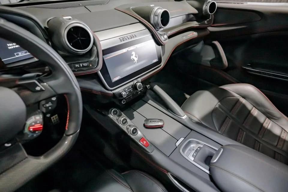 2018 Ferrari GTC4Lusso - Image 8 of 20