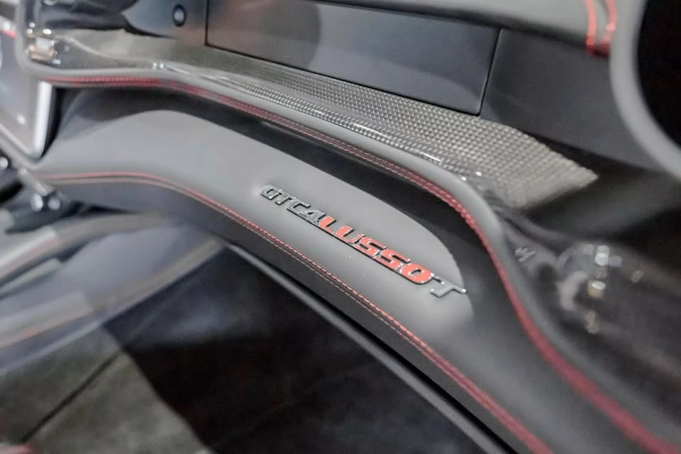 2018 Ferrari GTC4Lusso - Image 16 of 20