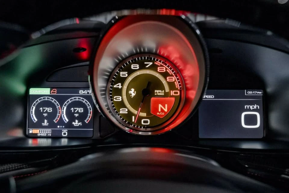 2018 Ferrari GTC4Lusso - Image 9 of 20