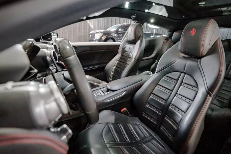 2018 Ferrari GTC4Lusso - Image 10 of 20