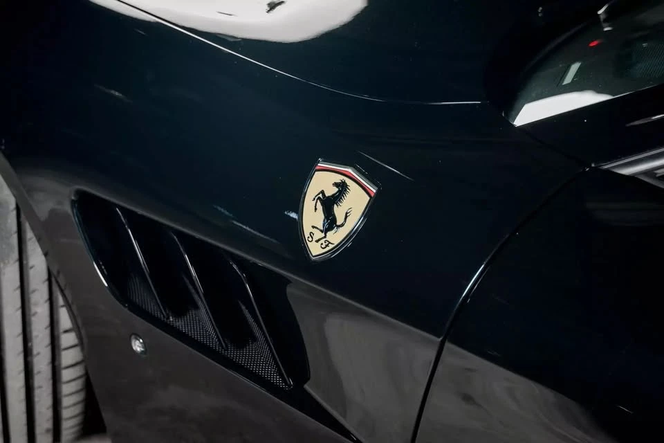2018 Ferrari GTC4Lusso - Image 20 of 20