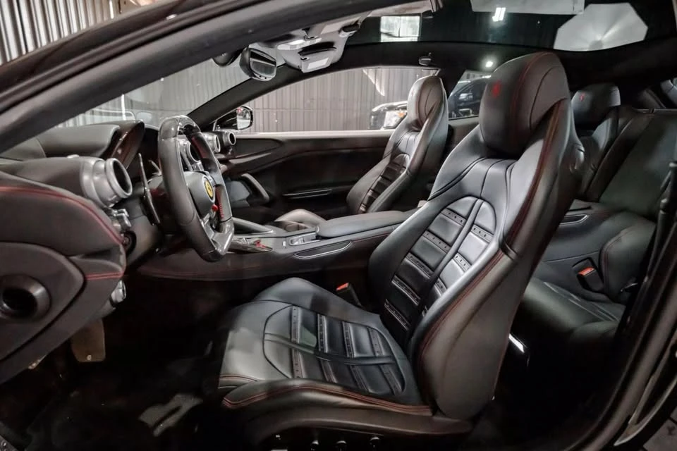 2018 Ferrari GTC4Lusso - Image 14 of 20
