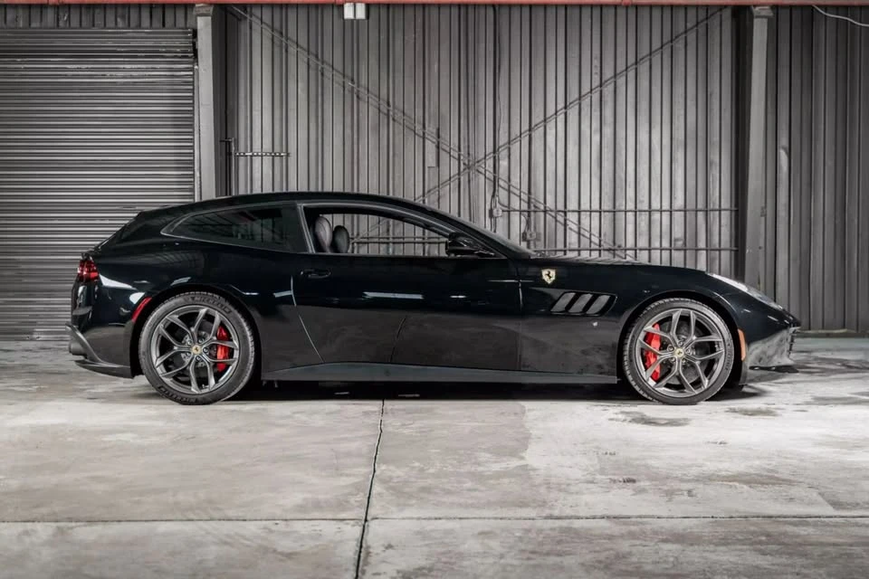 2018 Ferrari GTC4Lusso T - Image 5 of 18