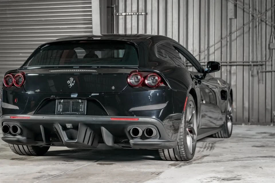 2018 Ferrari GTC4Lusso - Image 14 of 20