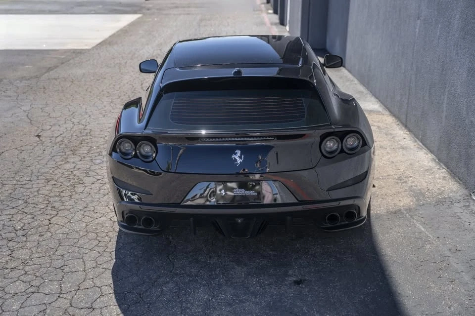 2018 Ferrari GTC4Lusso - Image 3 of 19