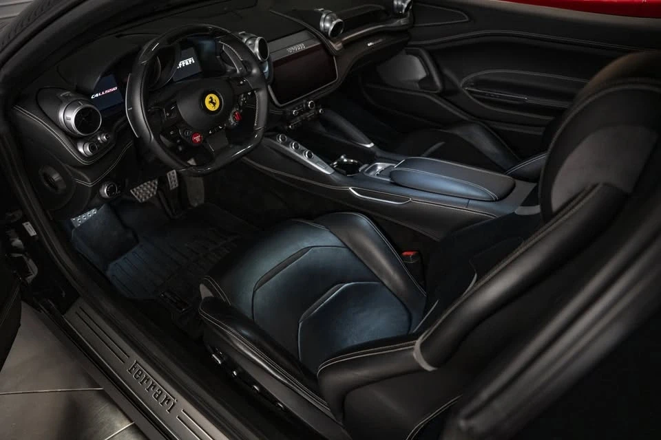 2018 Ferrari GTC4Lusso - Image 10 of 19