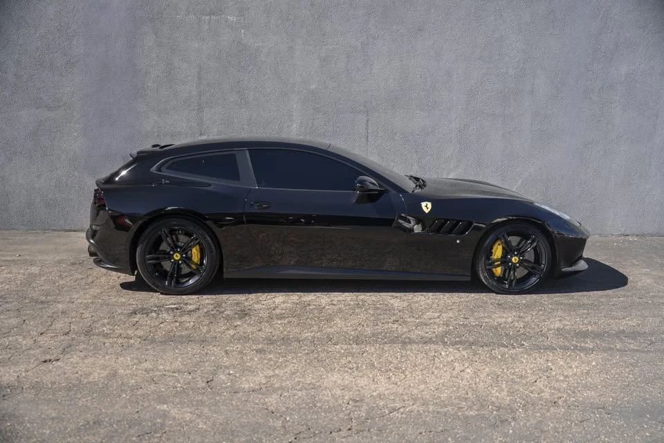 2018 Ferrari GTC4Lusso - Image 5 of 19