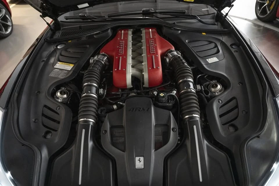 2018 Ferrari GTC4Lusso - Image 8 of 19