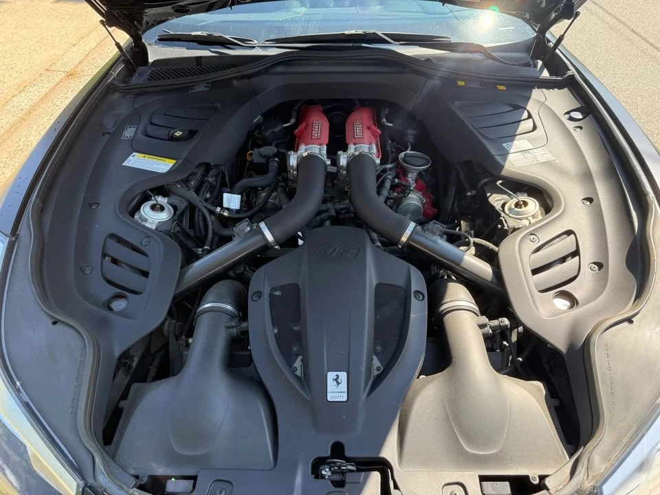 2018 Ferrari GTC4Lusso T - Image 8 of 15