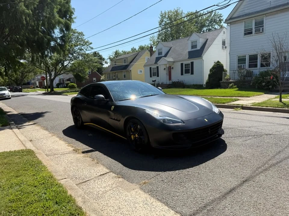 2018 Ferrari GTC4Lusso T - Image 2 of 15