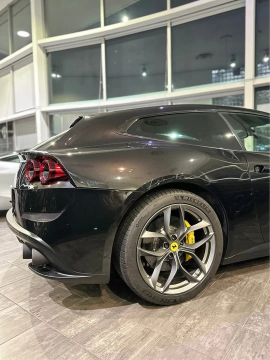 2018 Ferrari GTC4Lusso - Image 4 of 14