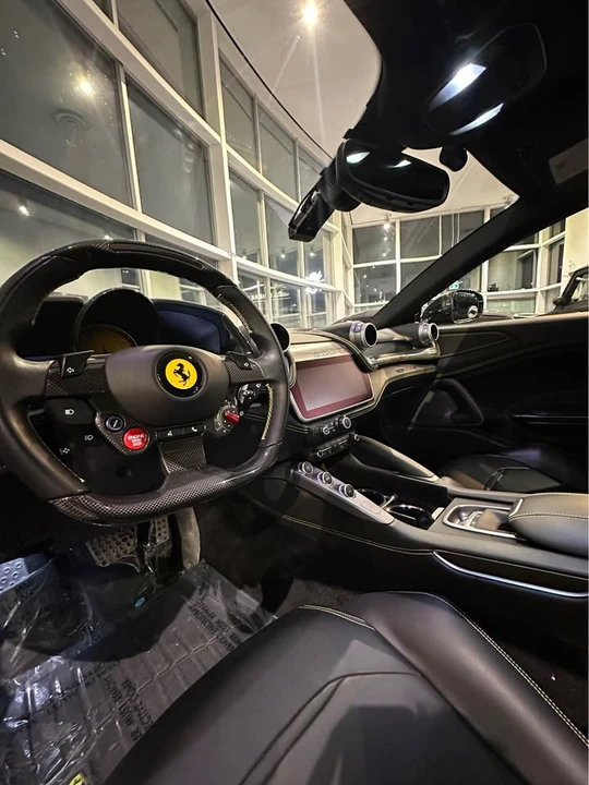2018 Ferrari GTC4Lusso - Image 9 of 14