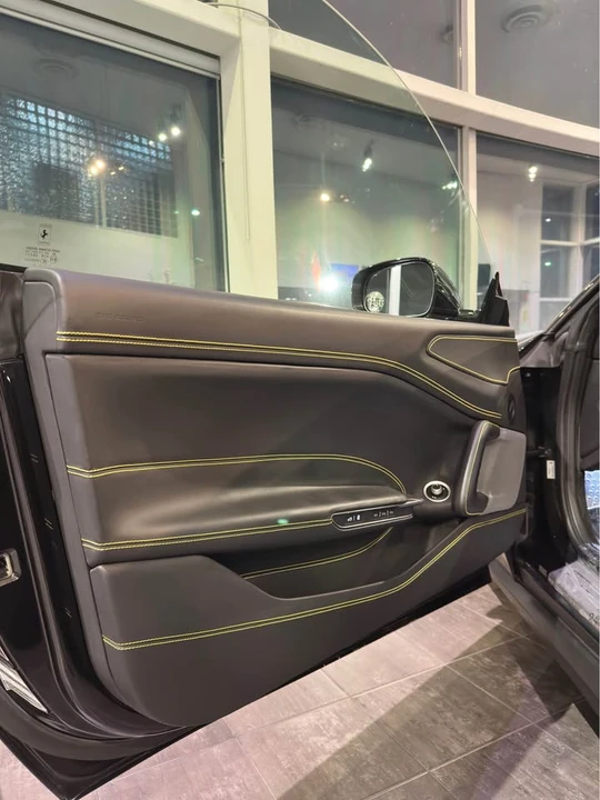 2018 Ferrari GTC4Lusso - Image 8 of 14