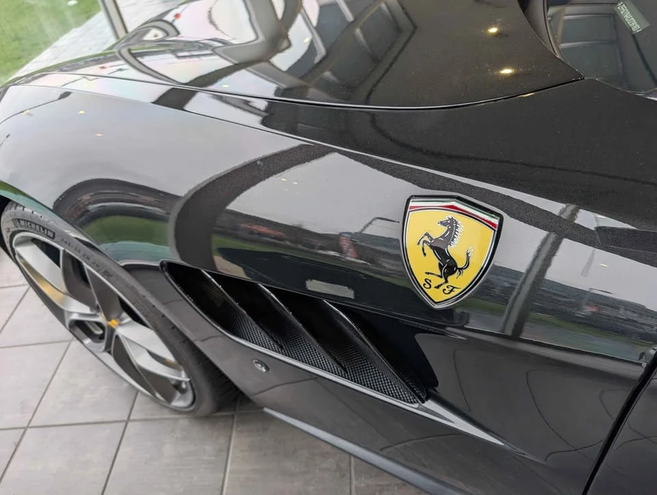 2018 Ferrari GTC4Lusso - Image 2 of 9