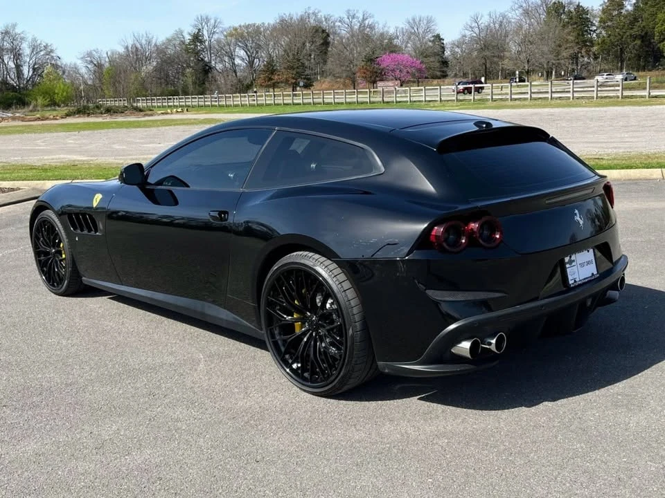 2018 Ferrari GTC4Lusso - Image 4 of 20