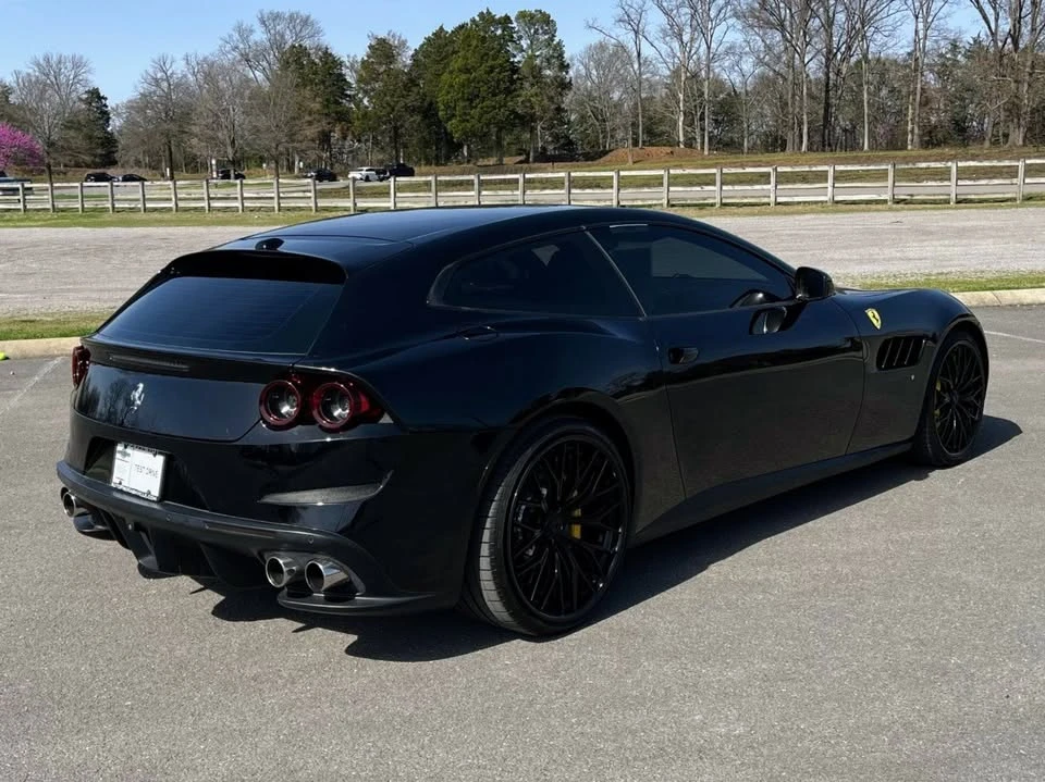 2018 Ferrari GTC4Lusso - Image 3 of 20