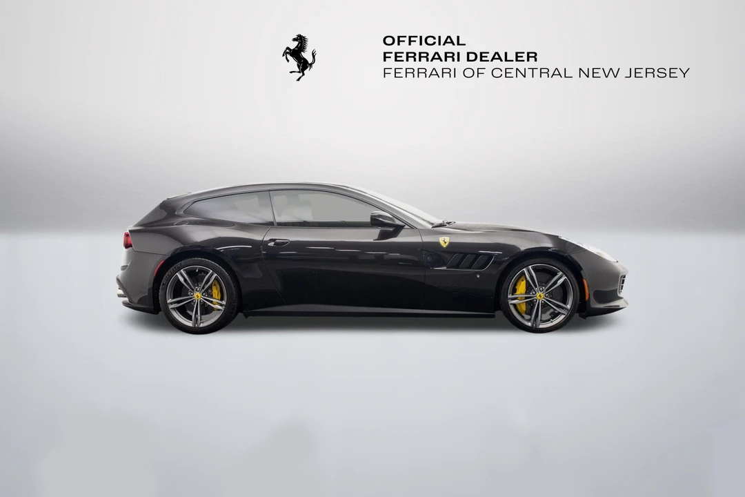 2018 Ferrari GTC4Lusso - Image 2 of 6