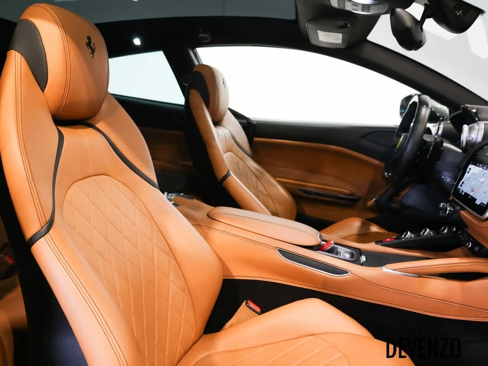 2018 Ferrari GTC4Lusso T - Image 10 of 19