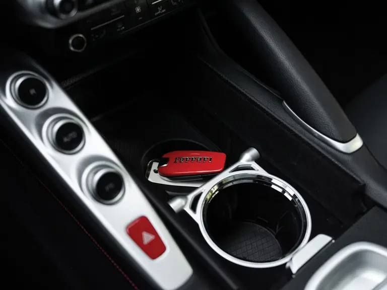 2018 Ferrari GTC4Lusso - Image 17 of 31