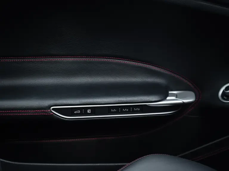 2018 Ferrari GTC4Lusso - Image 20 of 31
