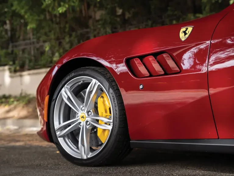 2018 Ferrari GTC4Lusso - Image 22 of 31