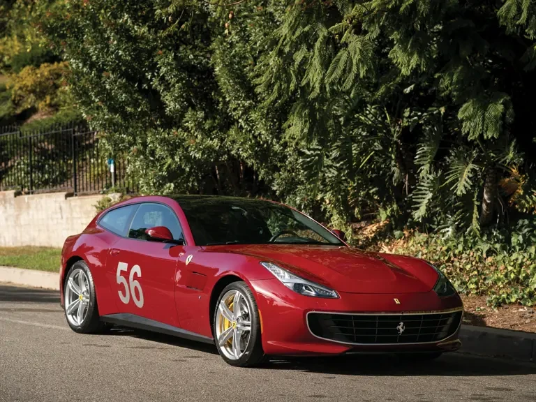 2018 Ferrari GTC4Lusso - Image 2 of 31