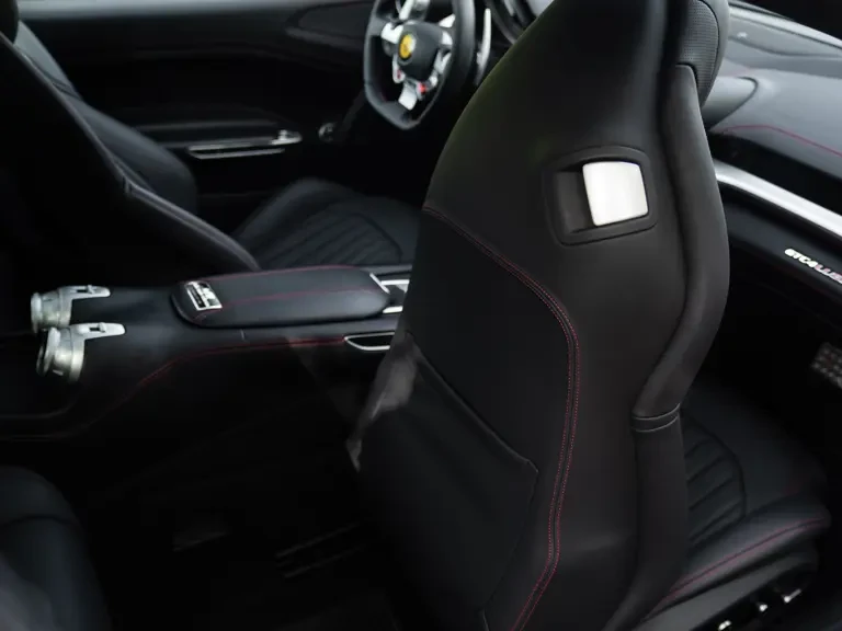 2018 Ferrari GTC4Lusso - Image 14 of 31