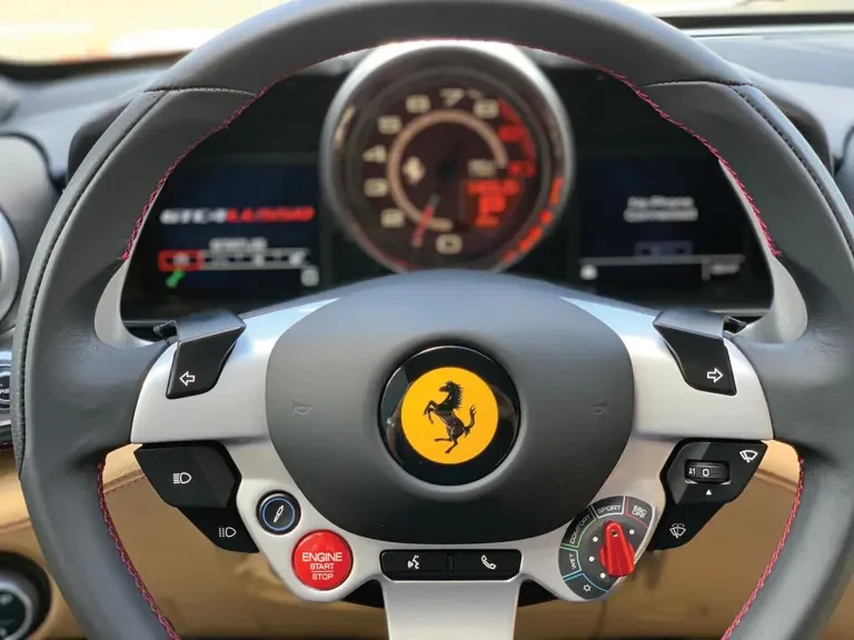 2018 Ferrari GTC4Lusso - Image 10 of 17