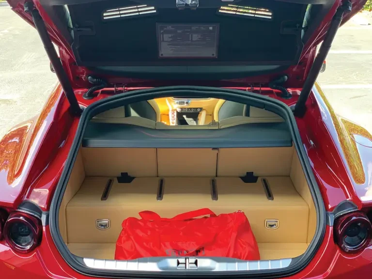 2018 Ferrari GTC4Lusso - Image 17 of 17