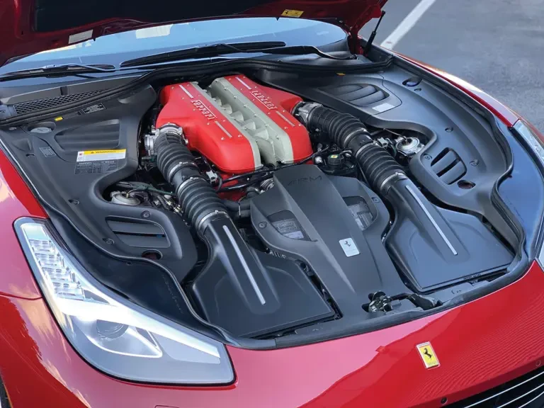 2018 Ferrari GTC4Lusso - Image 4 of 17