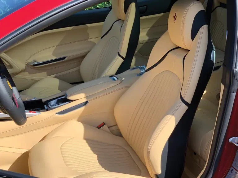 2018 Ferrari GTC4Lusso - Image 13 of 17