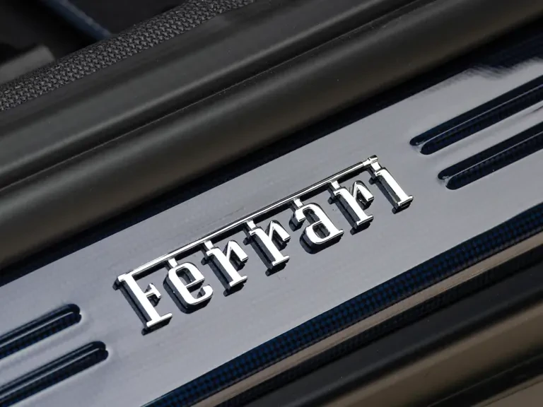 2018 Ferrari GTC4Lusso - Image 19 of 31