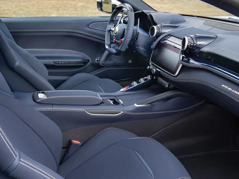 2018 Ferrari GTC4Lusso - Image 10 of 31