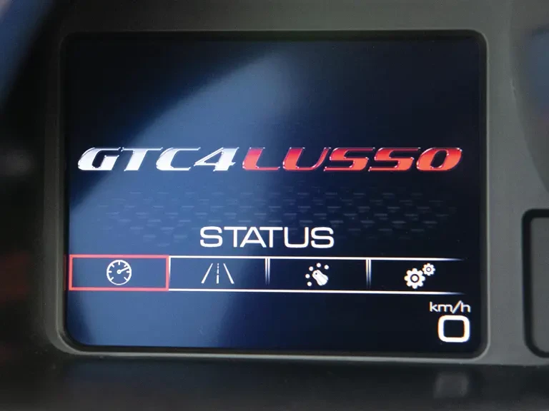 2018 Ferrari GTC4Lusso - Image 15 of 31