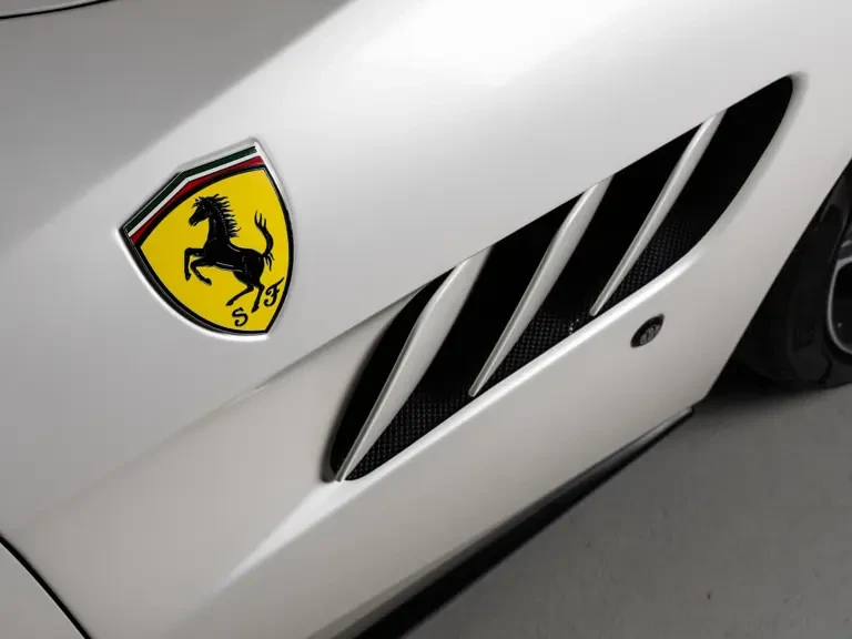 2018 Ferrari GTC4Lusso - Image 27 of 31