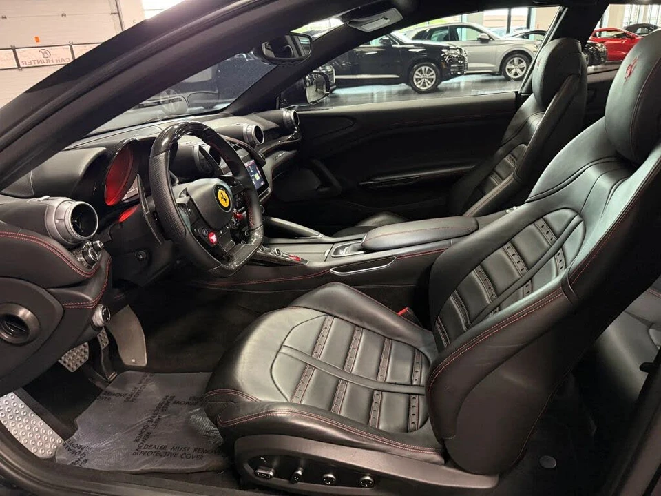 2018 Ferrari GTC4Lusso - Image 23 of 31