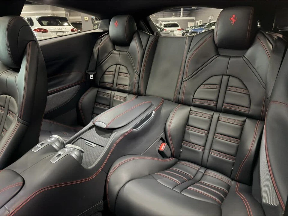 2018 Ferrari GTC4Lusso - Image 26 of 31