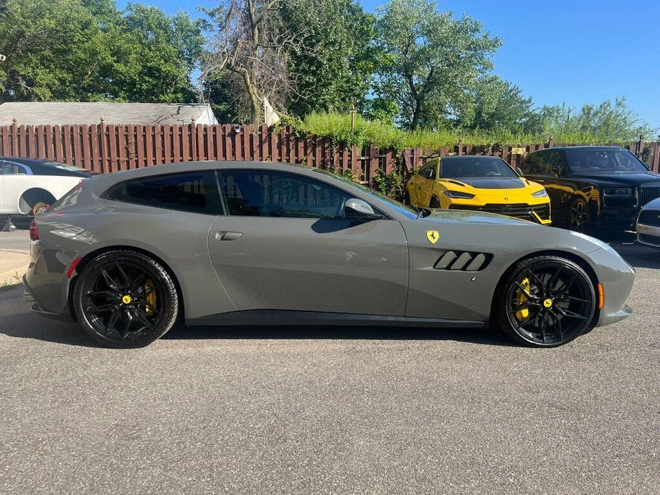 2018 Ferrari GTC4Lusso - Image 8 of 31