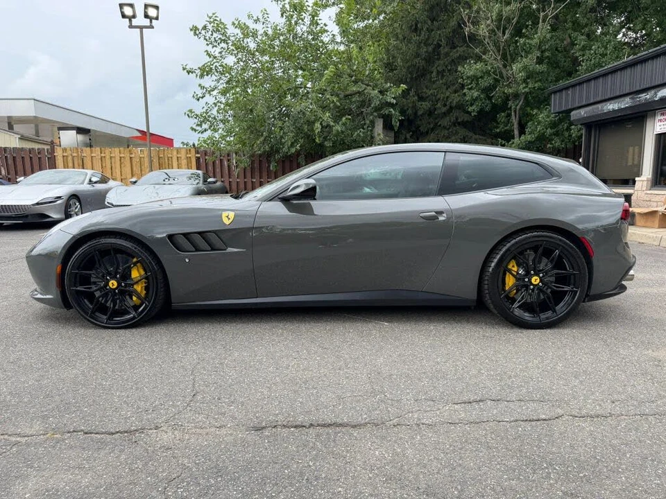 2018 Ferrari GTC4Lusso - Image 5 of 31