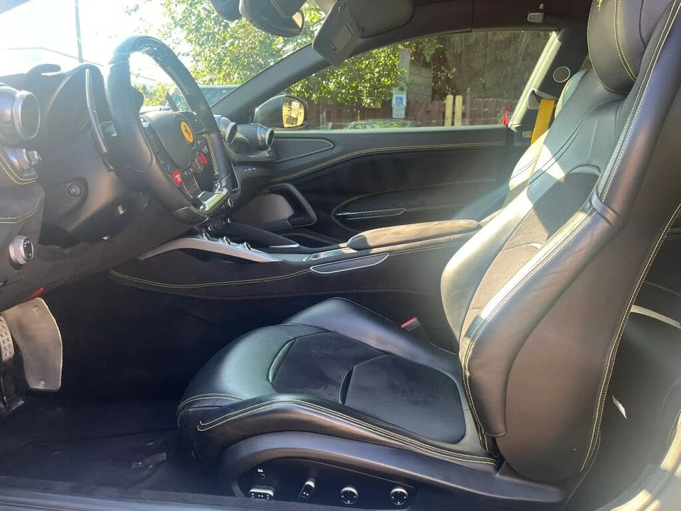 2018 Ferrari GTC4Lusso - Image 10 of 31