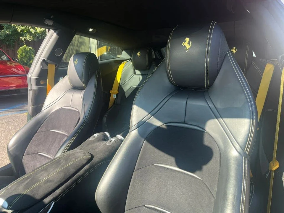 2018 Ferrari GTC4Lusso - Image 12 of 31