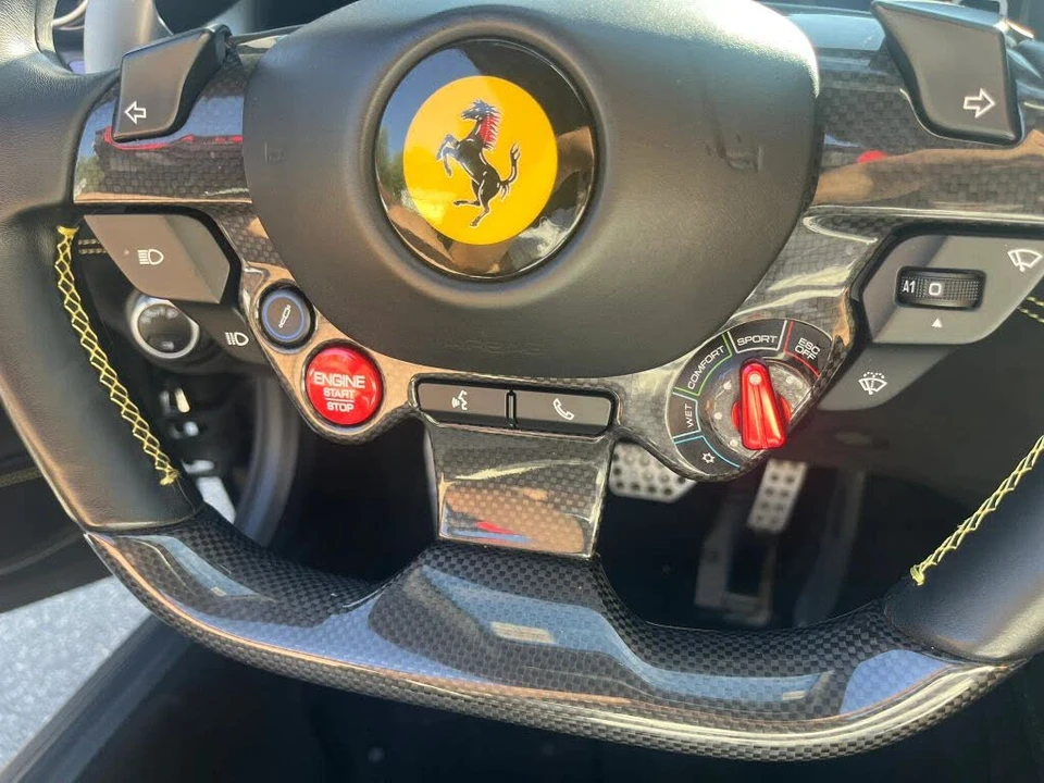 2018 Ferrari GTC4Lusso - Image 19 of 31