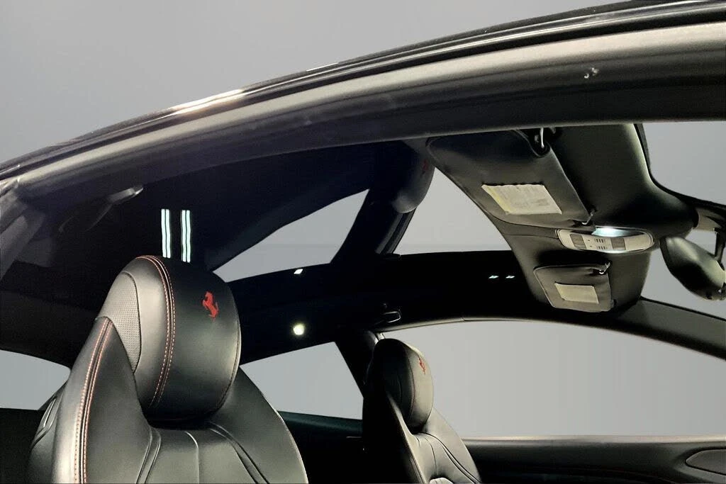 2018 Ferrari GTC4Lusso - Image 25 of 31